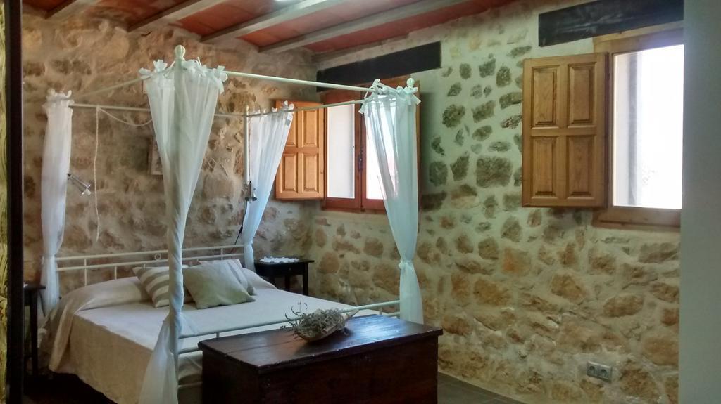 Casa De Vacances La Vella Era 阿内斯 外观 照片